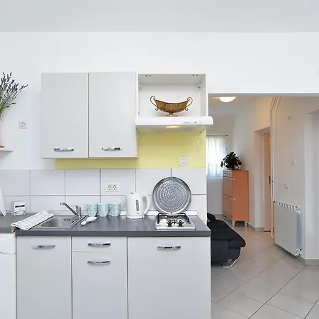 Fuer 4 Personen Ca 45 Qm In Pula, Istrien Istrische Riviera Apartment Pula