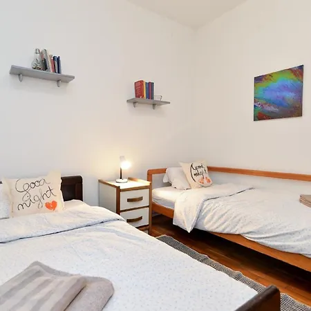 Fuer 4 Personen Ca 45 Qm In Pula, Istrien Istrische Riviera